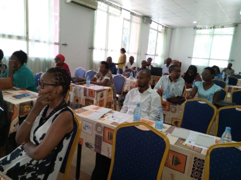 Les professionnels des médias