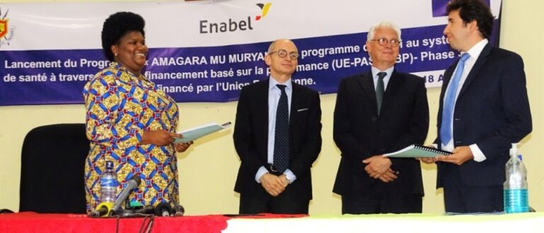 Lancement de la troisième phase du programme d'appui au système de santé dit "Amagara mu muryango" par Enabel