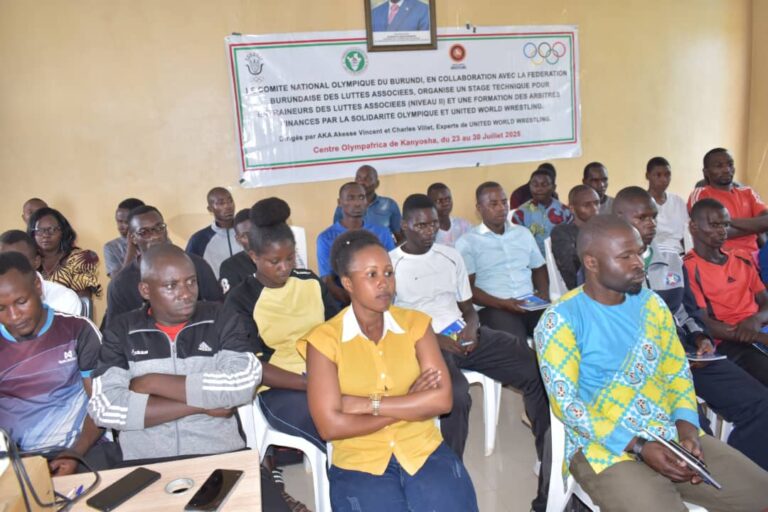 Centre olympafrica Kanyosha : Renforcer les capacités des arbitres et entraineurs des lutteurs associés