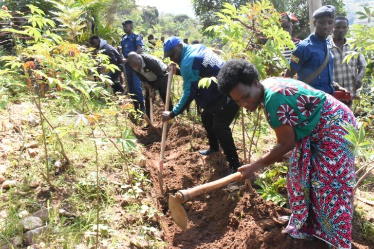 Ewe Burundi urambaye