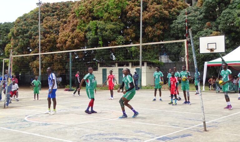 Cérémonie de clôture du championnat national de volleyball phase II